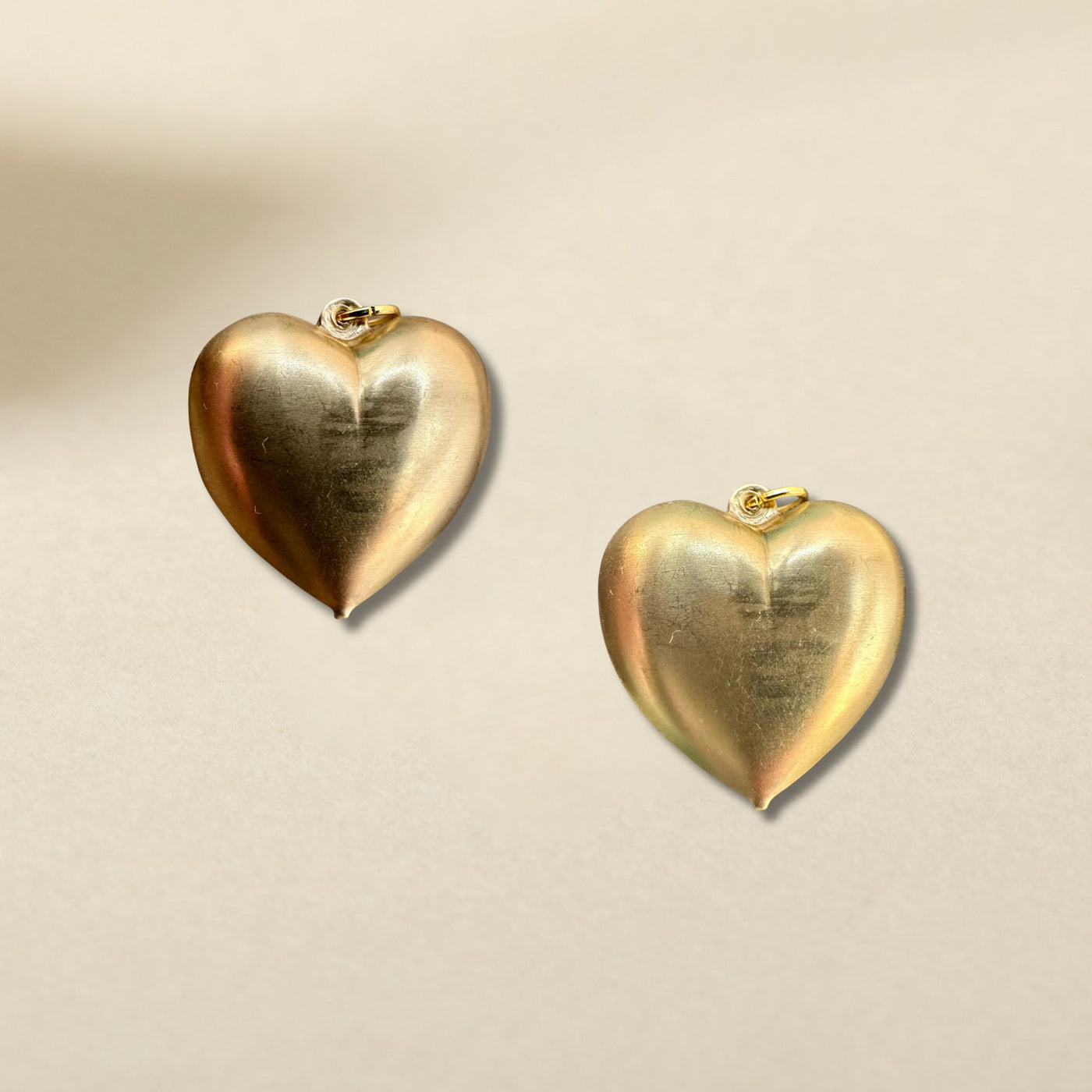 Vintage Puffy Heart Charm SS01