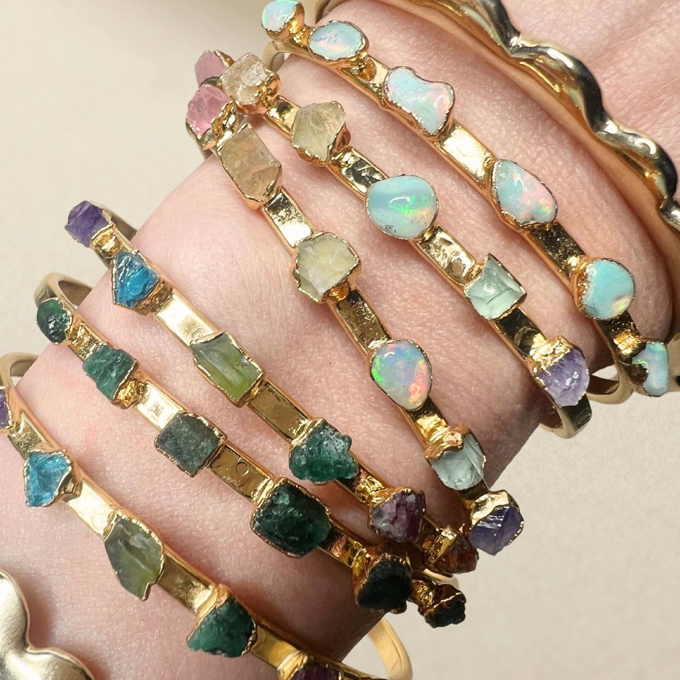 Custom Bracelet with 6 Stones