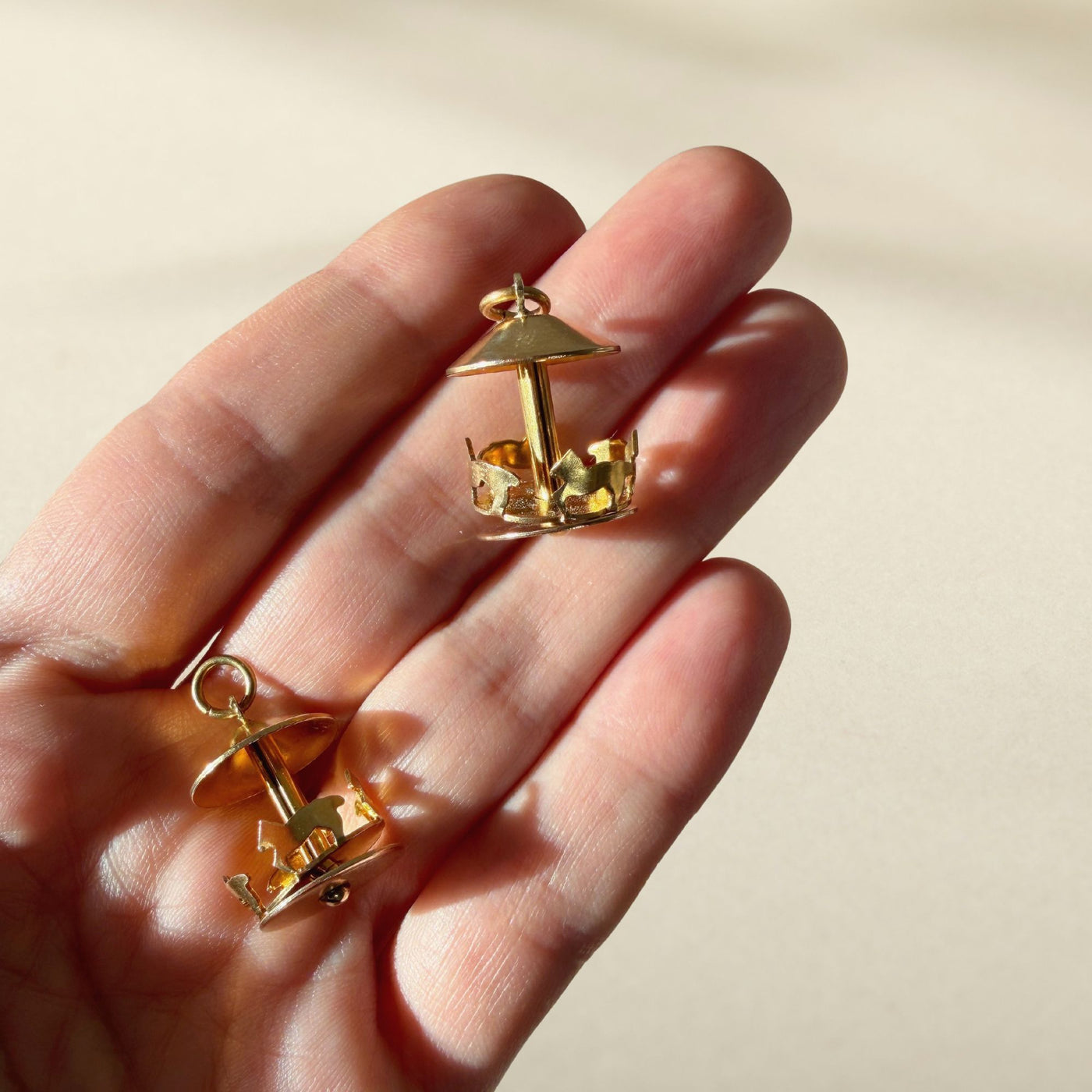 Vintage Spinning Carousel Charm SS01