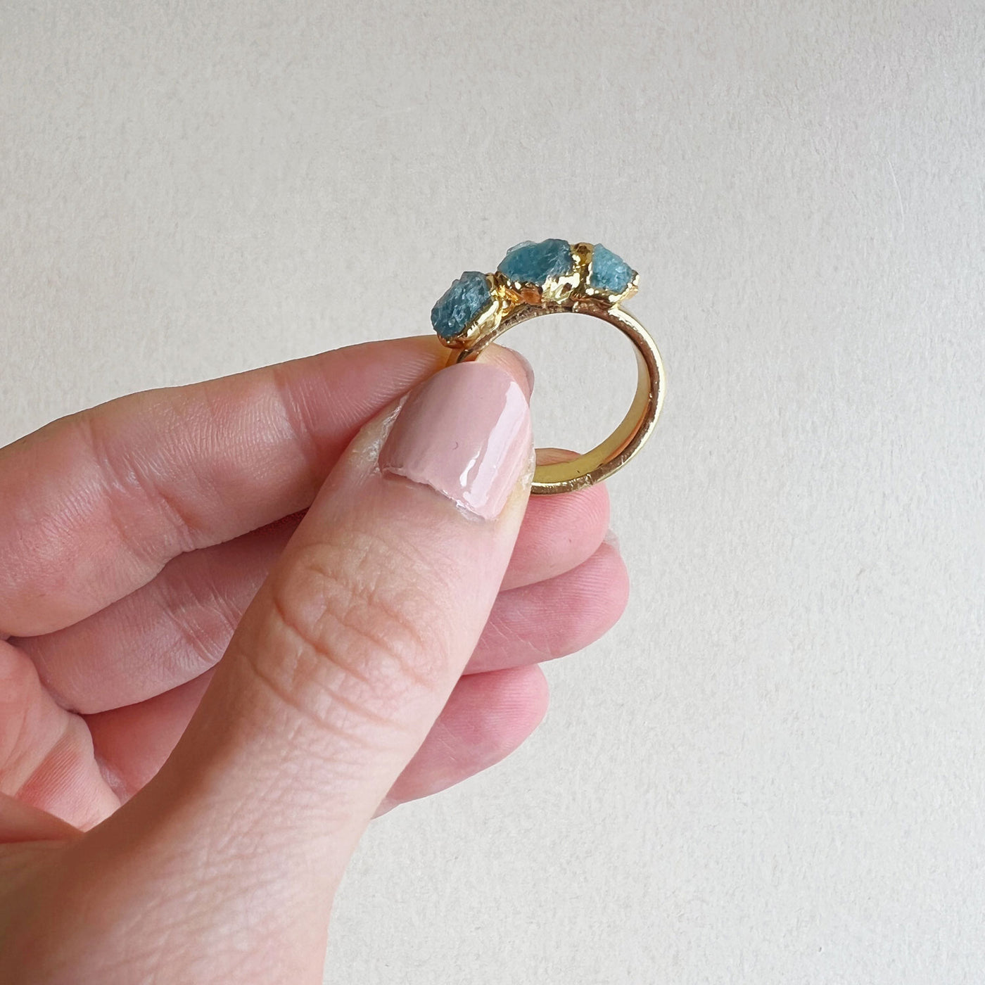 Aquamarine Ring - Size 7.5 SS01