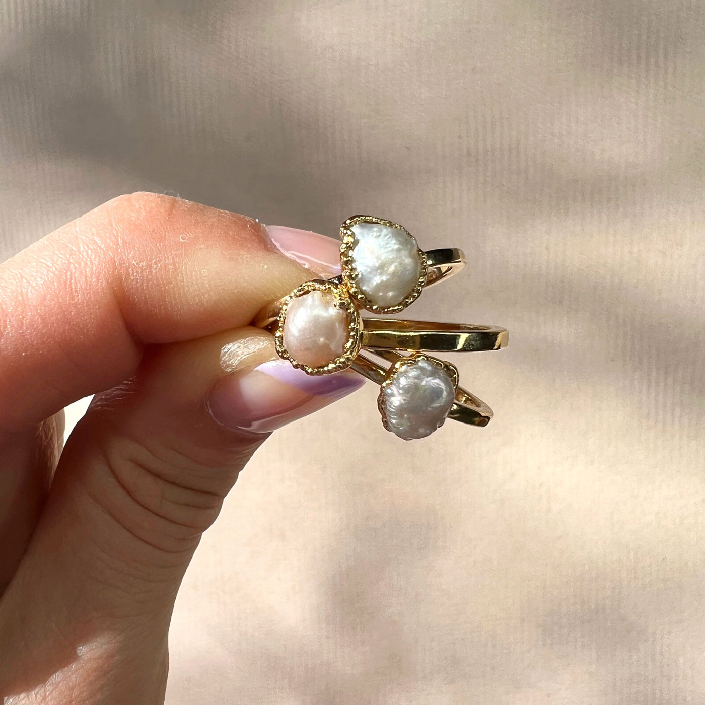 Pearl Ring - Multiple Sizes - SS01